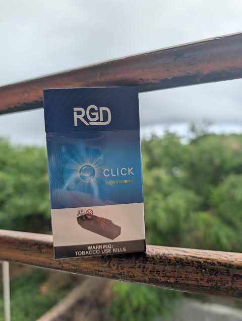 RGD Blue Hand Rolling Tobacco UK - Premium Fine Cut Light Mild RYO Tobacco Pouch