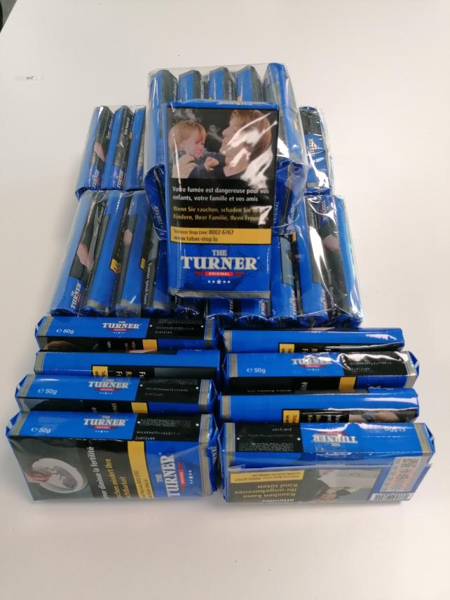 Buy Turner Original Blue 5x30g hand rolling tobacco at Smoke Kingz. Five 30g pouches, 150g total. In stock £85.00. Discreet UK delivery. 18+ only.